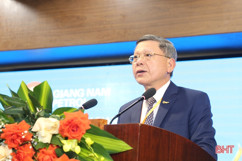 Xăng dầu Giang Nam nộp ngân sách tăng 48%, hỗ trợ trên 15 tỷ đồng cho an sinh xã hội