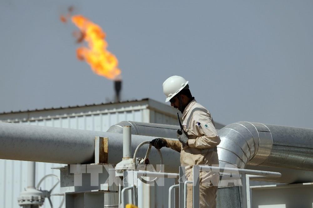 Dầu thô tăng giá trước rủi ro đứt gãy hàng hải tại Trung Đông