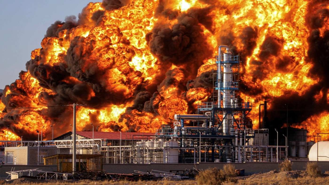 Giá dầu Brent vượt mốc 70 USD/thùng khi căng thẳng Mỹ-Iran leo thang