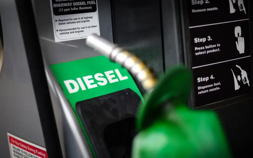 Phía sau việc Nga gia hạn lệnh cấm xuất khẩu dầu diesel đến hết tháng 10